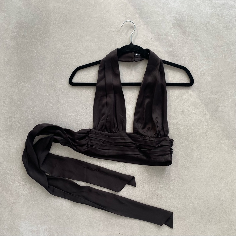 ZARA DEEP V HALTER CROP TOP